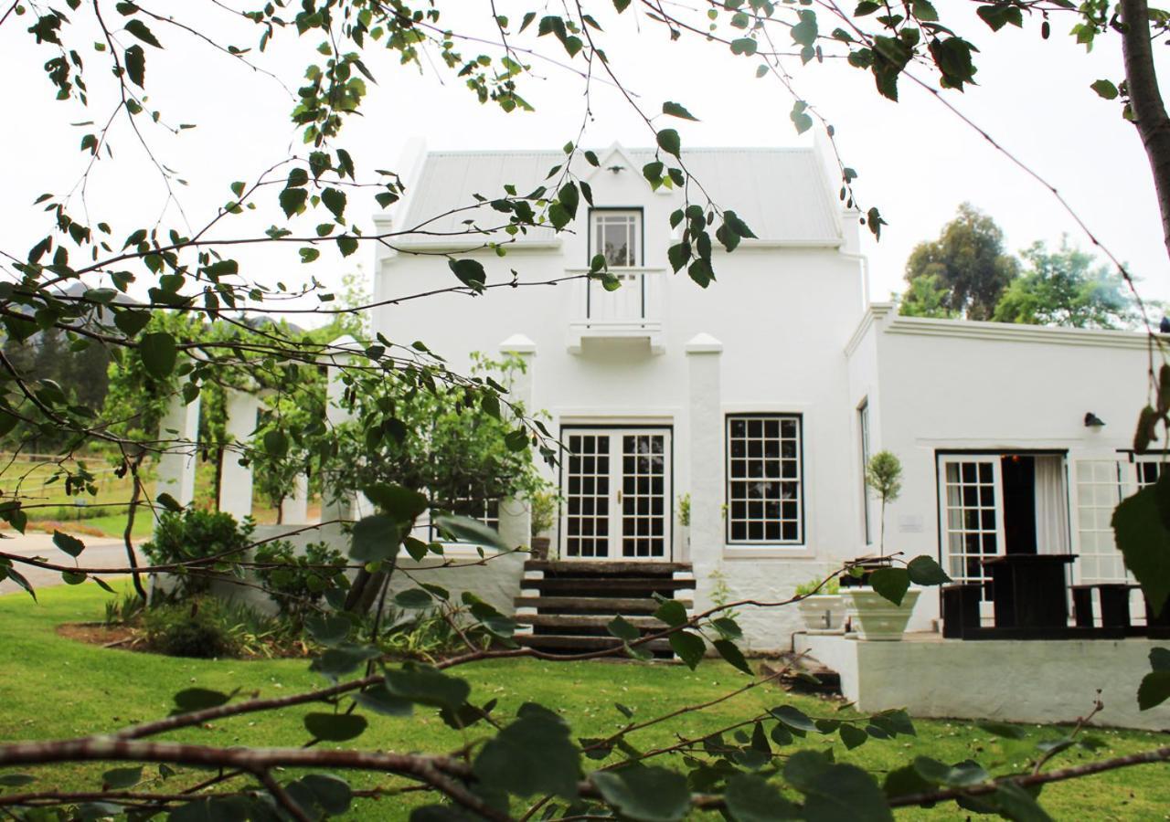Moffid'S Place สเวลเลนดาม ภายนอก รูปภาพ